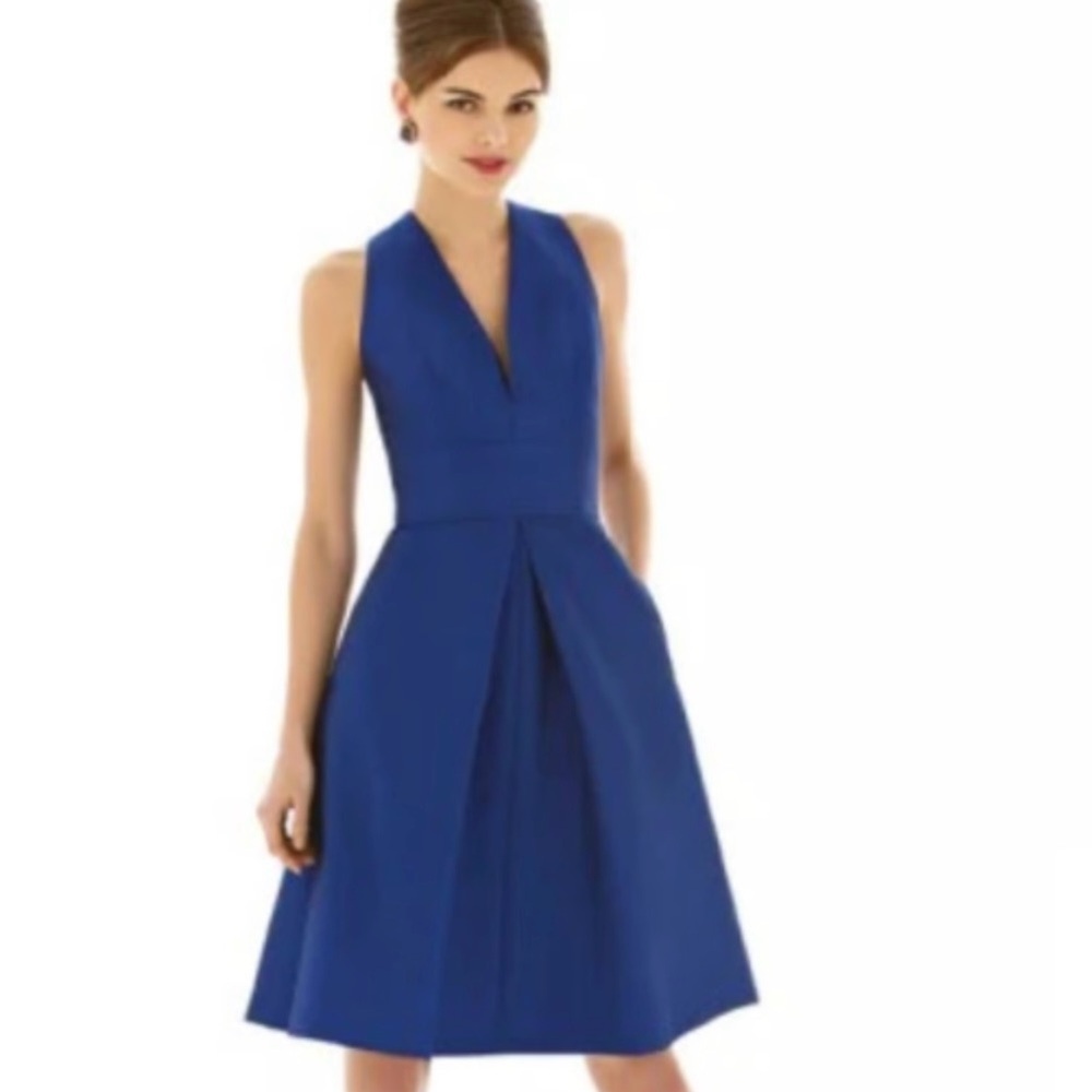 NWOT- ALFRED SUNG Blue Midi Dress
